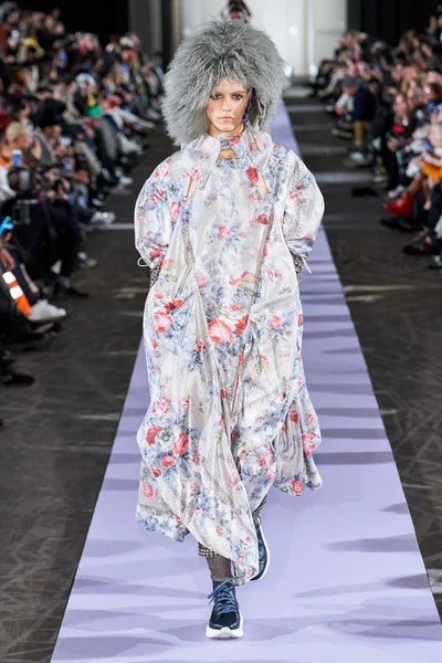 Look 33